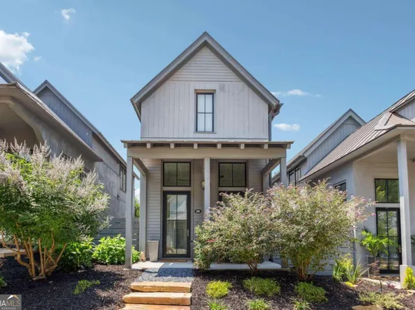 138 Mado Ln, Chattahoochee Hills, GA 30268