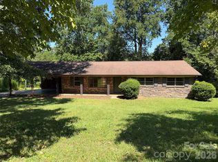 517 Goldwater St, Shelby, NC 28152