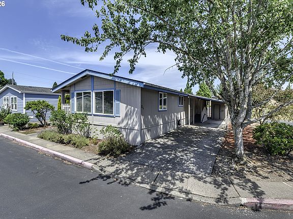 2nd image of 1949 SE Palmquist Rd Unit 64