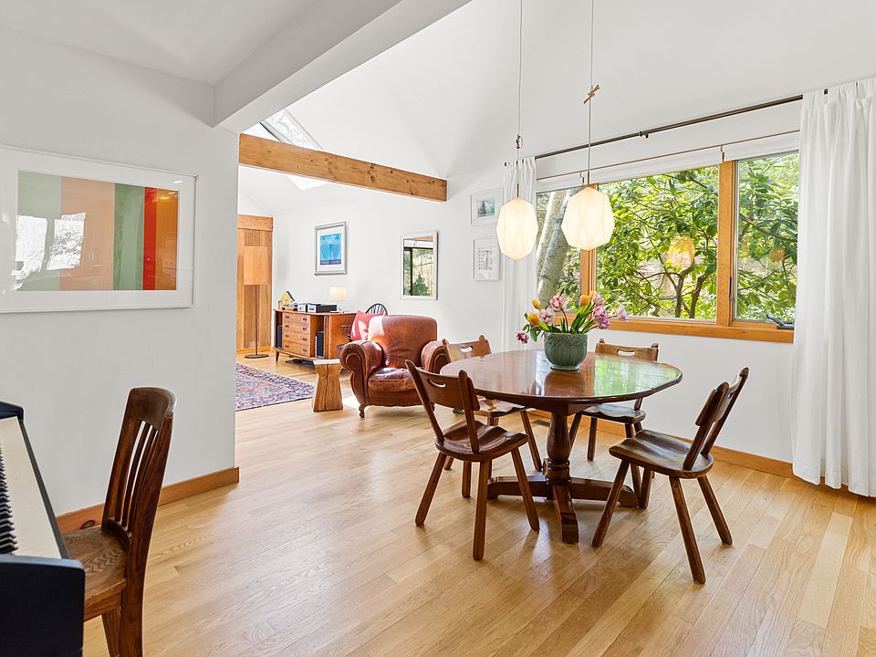 154 Red Dirt Rd, East Hampton, NY 11937 Zillow