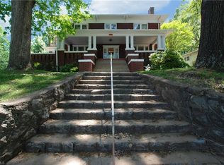 704 Walnut St, Winston Salem, NC 27101