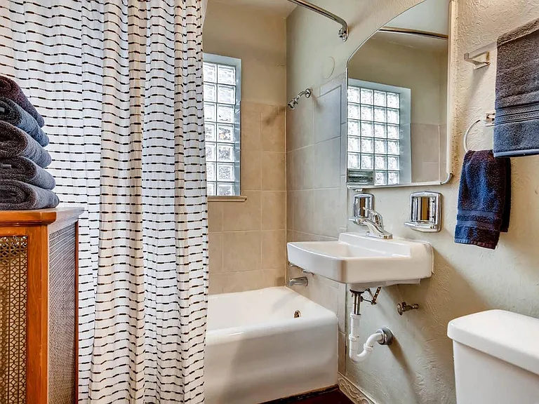 3535 N Josephine St — Photo 9