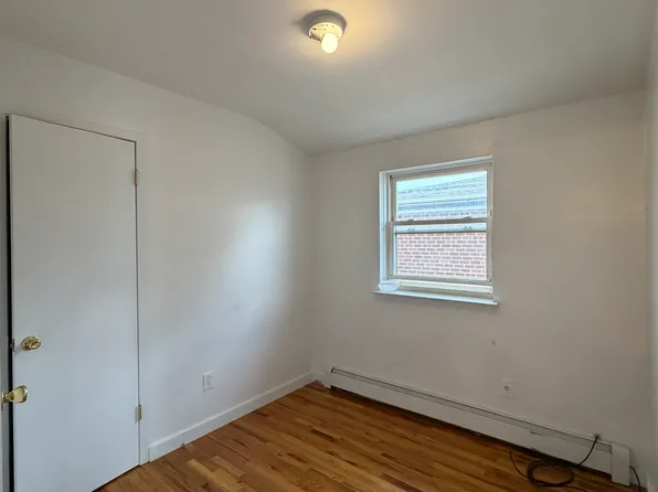 14019 Quince Ave #2, Flushing, NY 11355