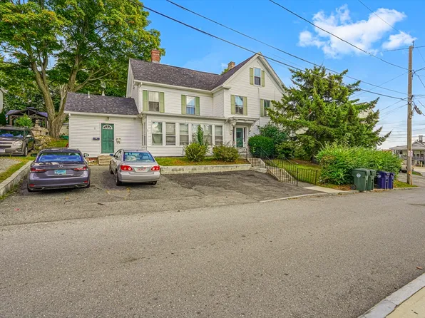 23 McEnelly St, Marlborough, MA 01752