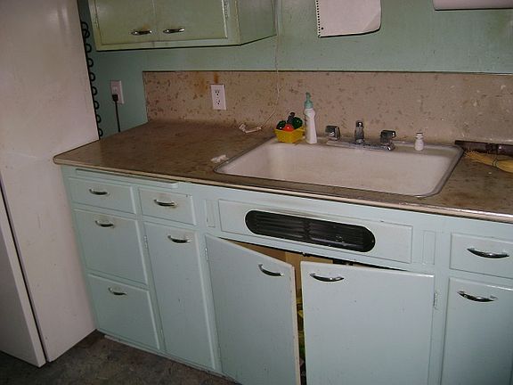 2nd image of 3904 E 29th Ave