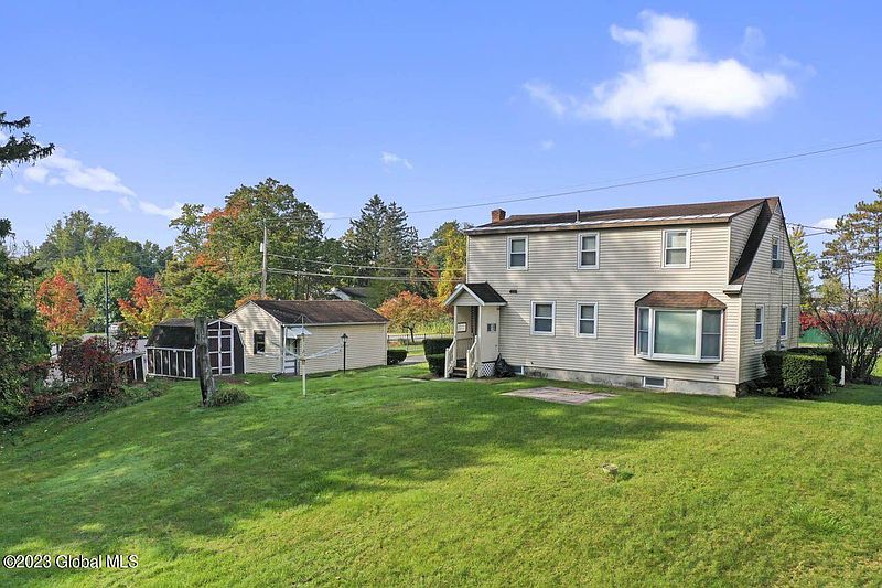 2nd image of 5 Freeman Lane