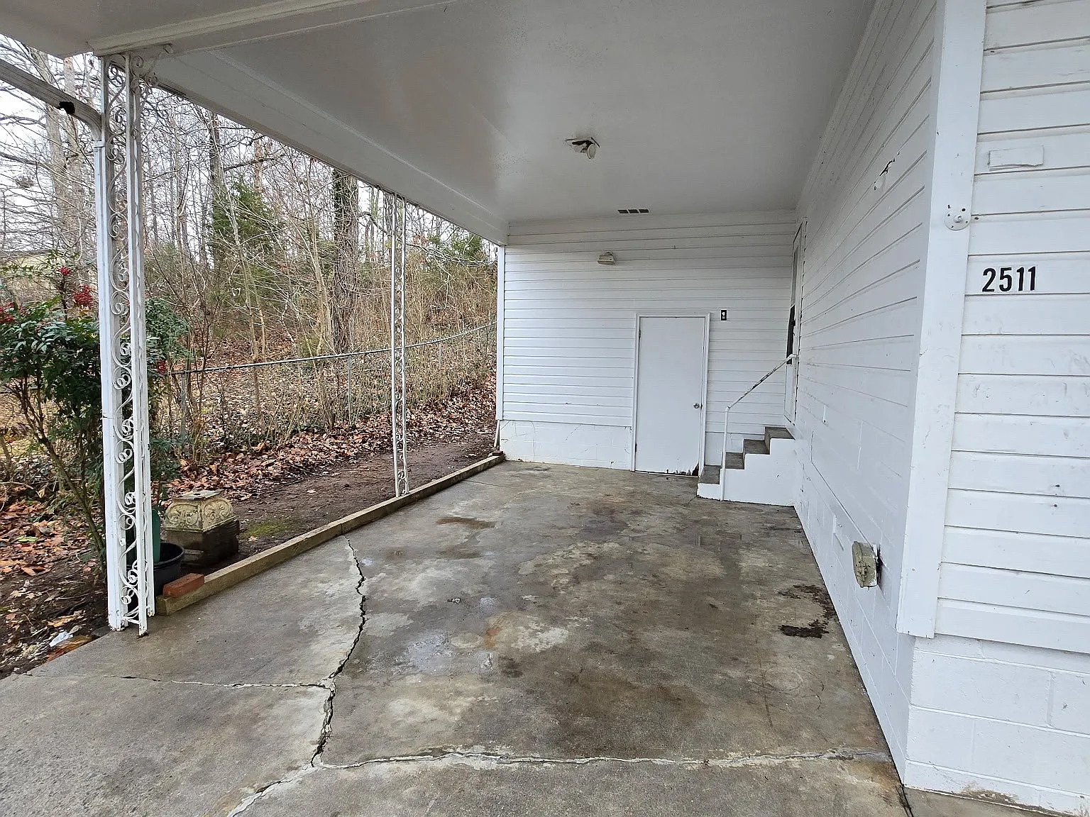 2511 Carroll Ave SE — Photo 3