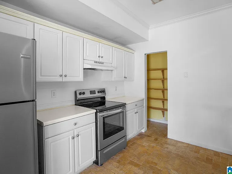 428428 Cambrian Ridge Trl — Photo 34