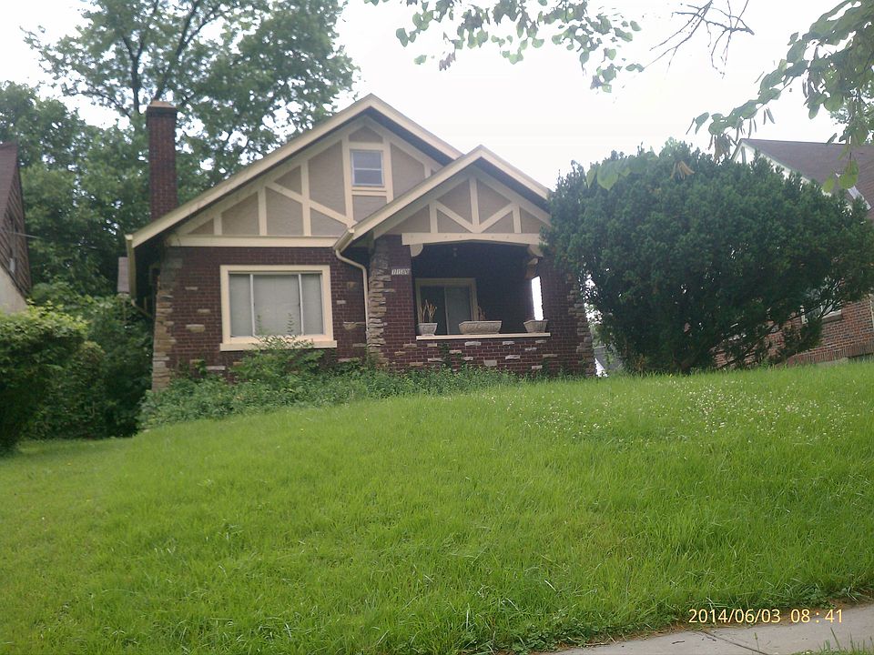 1st image of 1136 Rossmore Ave