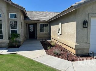 261 Winter Meadow Way, Bakersfield, CA 93308