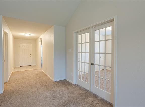 4th image of 1617 Blackburn Way