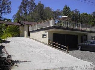 348 Las Flores Dr, San Marcos, CA 92078
