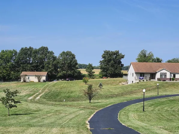 1160 S Wolf Rd, Columbia City, IN 46725