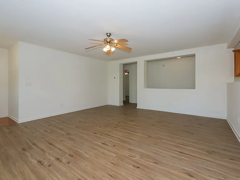 154 Paxton Pl — Photo 4