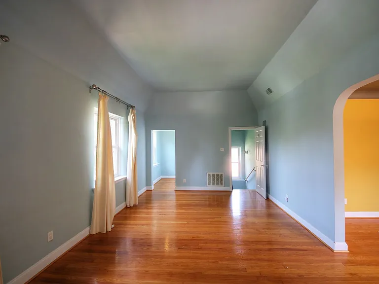 7334 Tulane Ave. — Photo 11