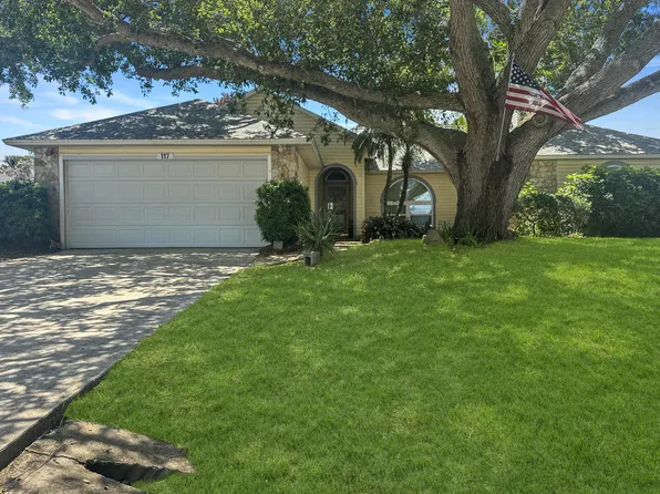 117 Hinchman Avenue, Sebastian, FL 32958