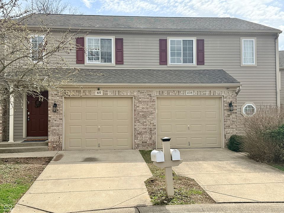1st image of 610 Bayberry Ct W