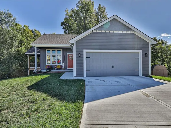 2206 Corbin Ct, Excelsior Springs, MO 64024