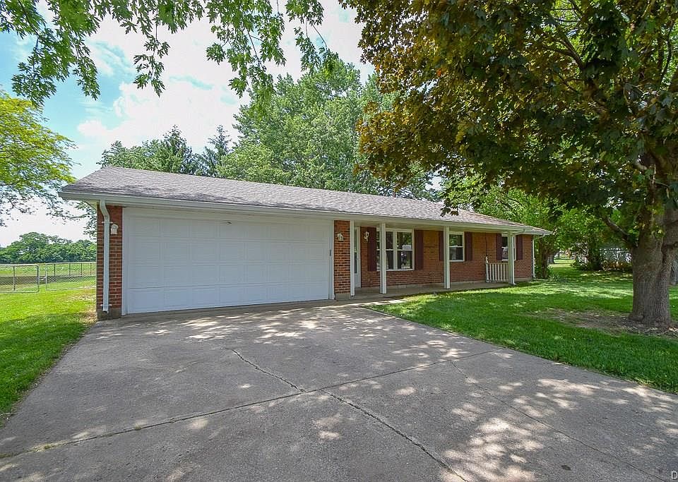 1st image of 119 Eastwood Dr