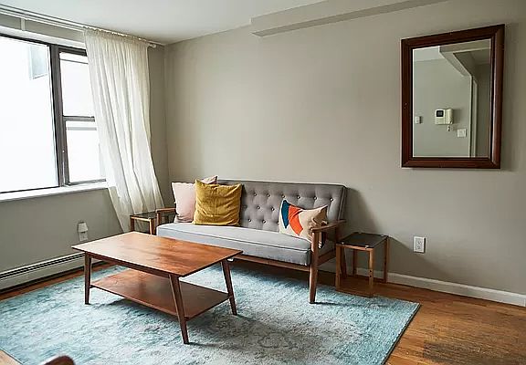 2nd image of 20 Orchard St APT 1F