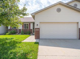 3010 SE Turnberry Dr, Ankeny, IA 50021
