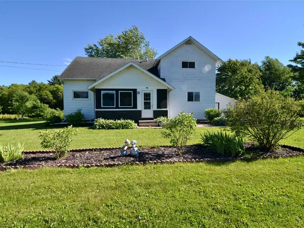 125 E Ingersoll Street, Boyd, WI 54726