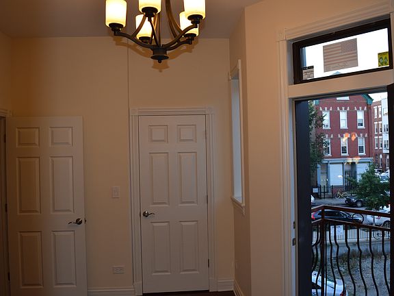 3rd image of 1355 N Bosworth Ave APT 2R
