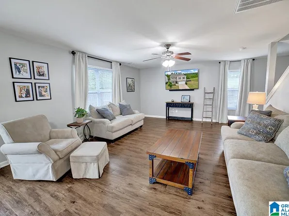 537 Chesser Reserve Way, Chelsea, AL 35043