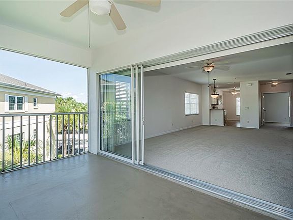4th image of 19355 Water Oak Dr Unit 306