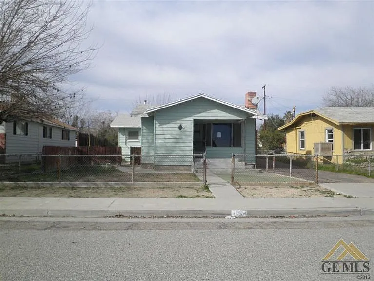109 Adams St photo 1