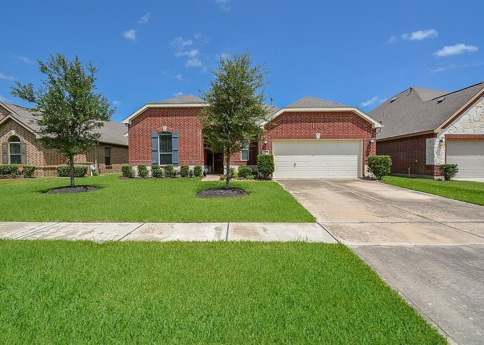 1st image of 2715 Farlow Ln