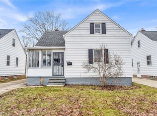 5535 Oakwood Ave, Maple Heights, OH