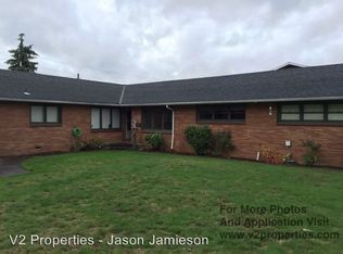 11351 NE Glisan St, Portland, OR 97220