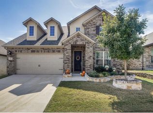 933 Slate Ln, Celina, TX 75009