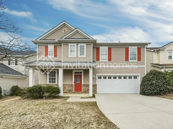 208 Edgecroft Way, Fuquay Varina, NC 27526