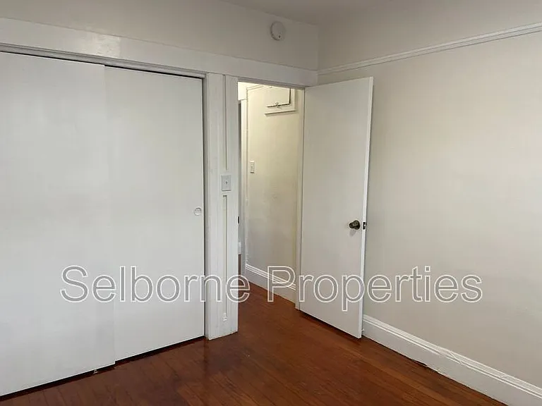 2054 Lincoln Ave — Photo 7