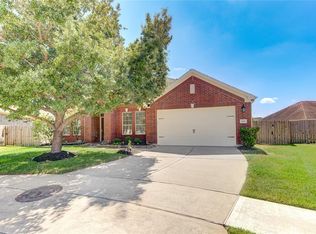 819 Harbor Lakes Ln, Katy, TX 77494