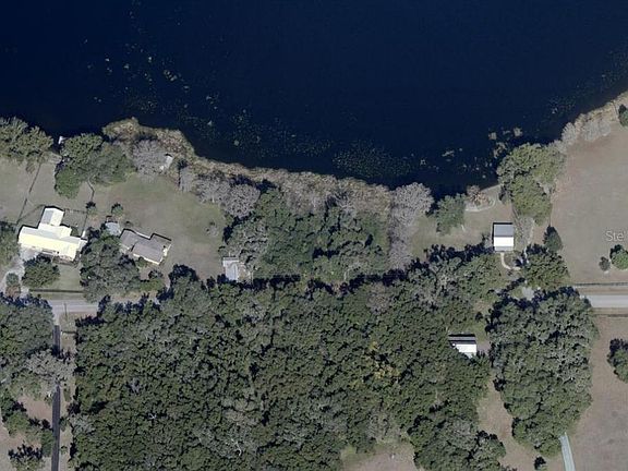 3rd image of Lake Seneca Rd