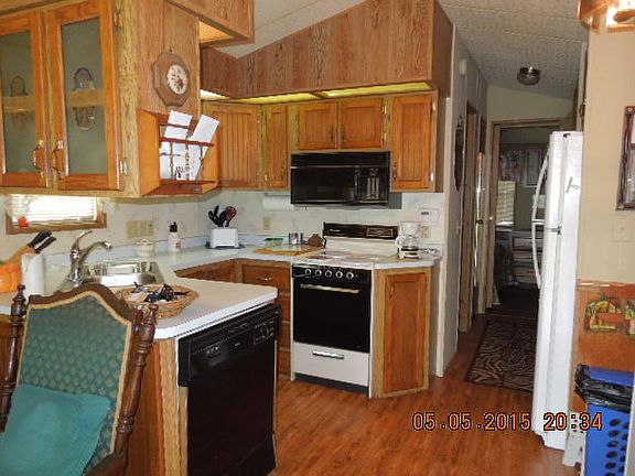 2nd image of 141 Sacramento River Dr