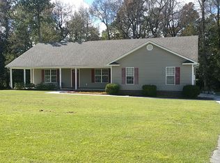 209 Lee Rogers Rd, Hubert, NC 28539