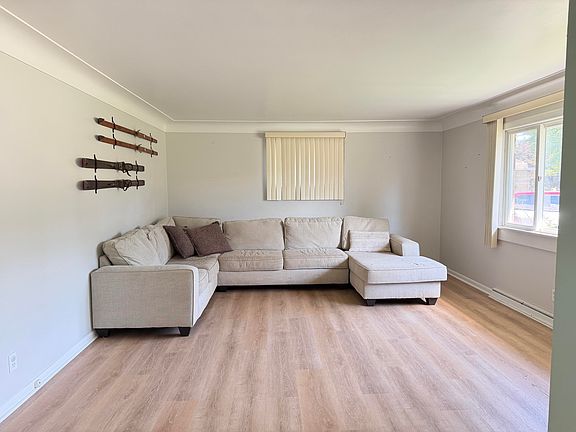 5th image of 113 Kelly Dr