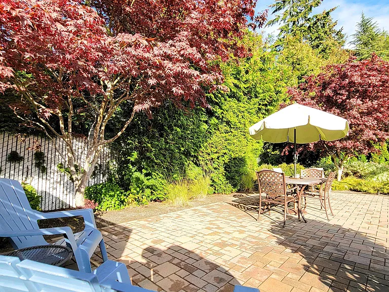 A lovely property in downtown Edmonds.