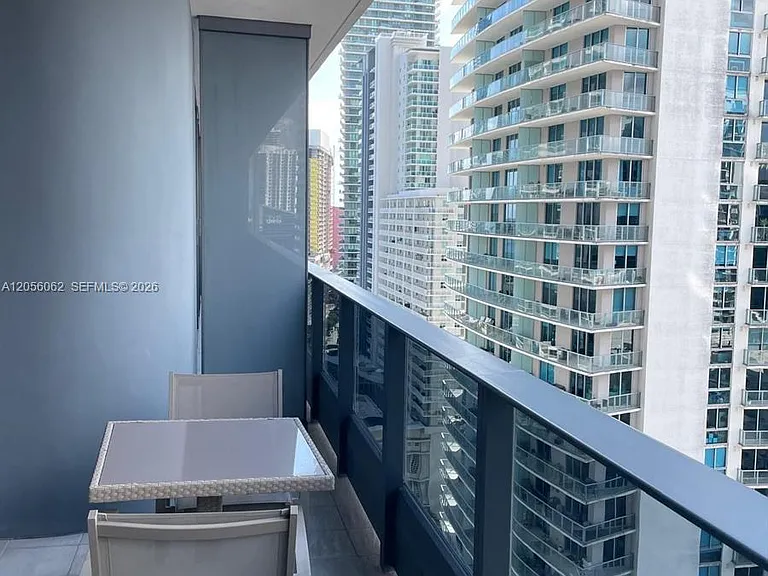 1000 Brickell Plz #2404 — Photo 3