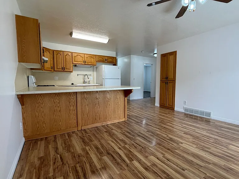 65 So 400 W — Photo 7