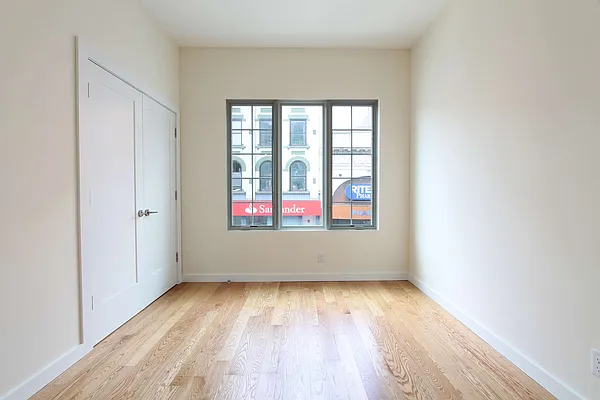 Rented by Compass | media 5