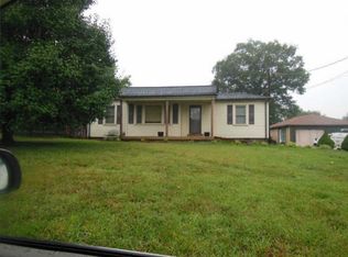 105 Airport Rd, Taylorsville, NC 28681