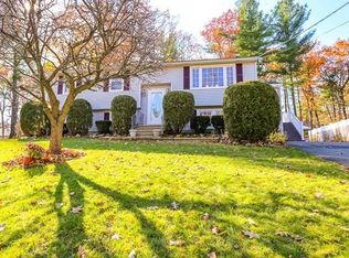 13 Apple Dr, Townsend, MA 01469