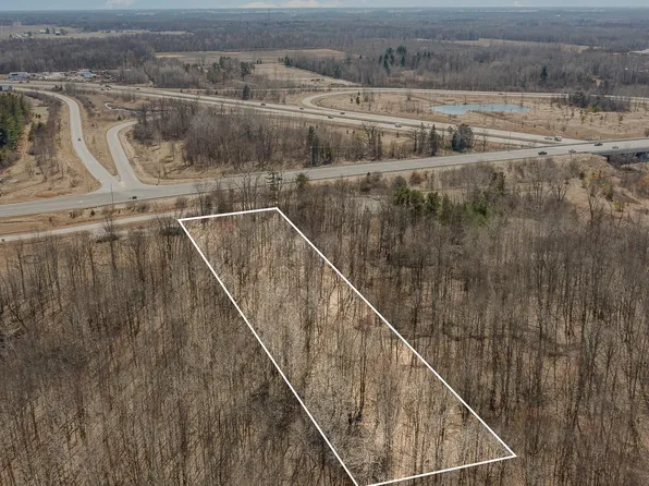 2730 W Midland Rd, Midland, MI 48642