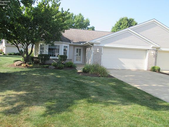 2nd image of 2213 Lakefield Dr