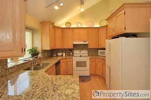 4th image of 3286 E Vera Cir